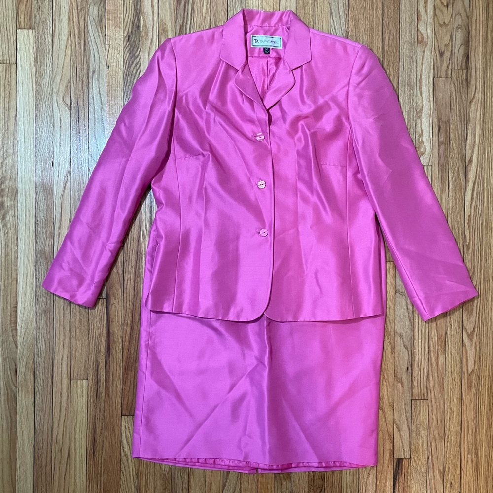 Travis Ayers - Pink Silk Set